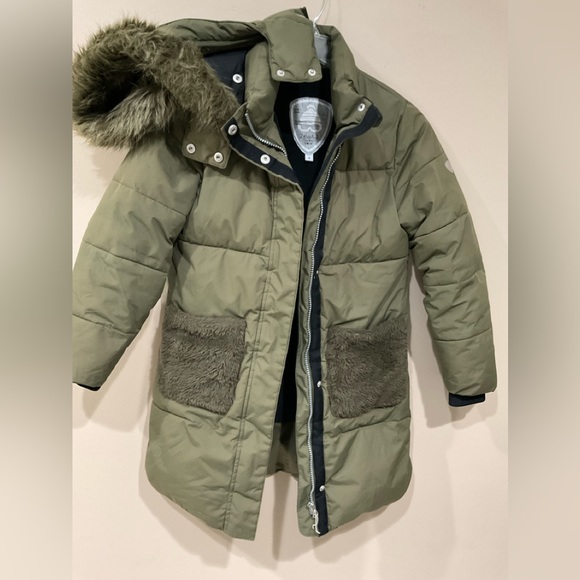 ☃️☃️2 par 2 Child’s Olive Double Fleece Lining Removable Hood Puffer 8